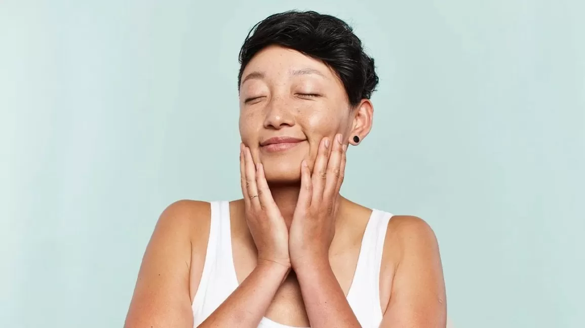 toner-skin-face-beauty-1296x728.webp